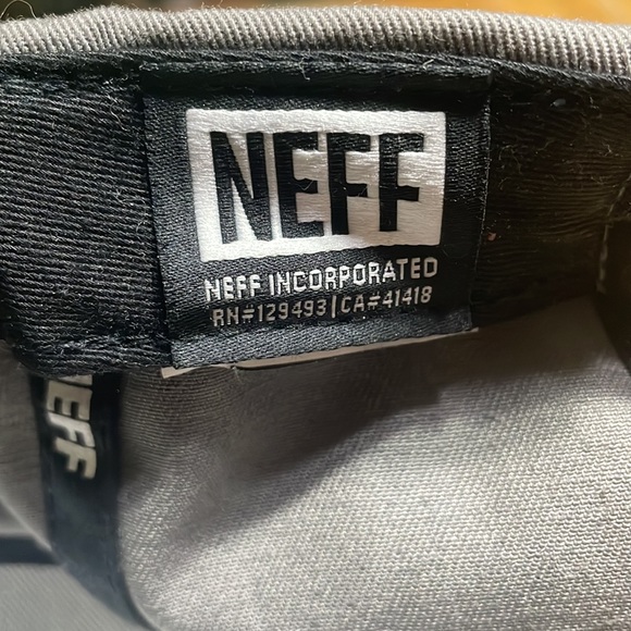 Neff hat - Picture 5 of 6